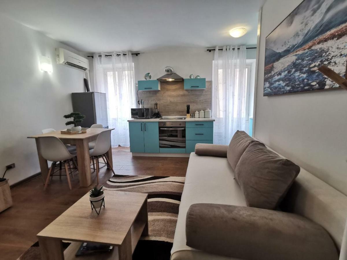 A Charming One-Bedroom Apartment In The Heart Of 'Rovinj' 外观 照片